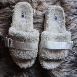 UGG Fluffita White Slippers
